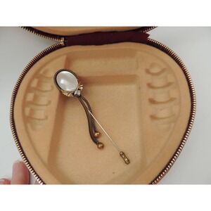 Vintage Ermani Bulatti Mother of Pearl Brass Chain Detail Hat Pin